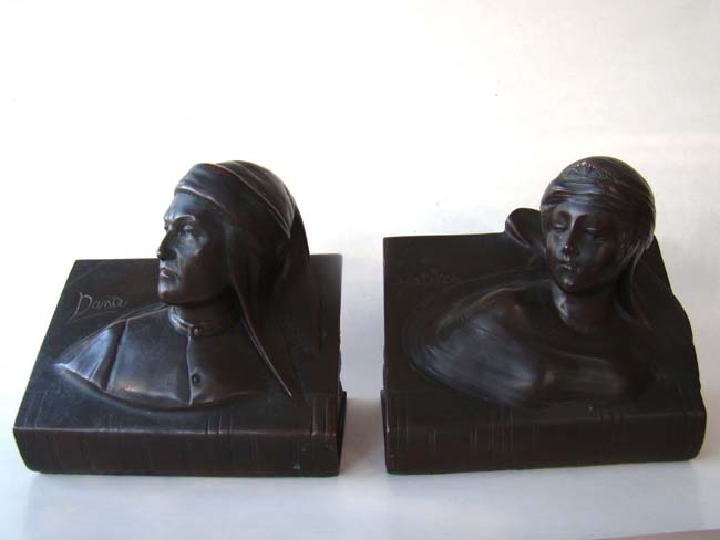 A nice pair of vintage DANTE & BEATRICE bookends by Jennings Brothers circa 1935 — image 2